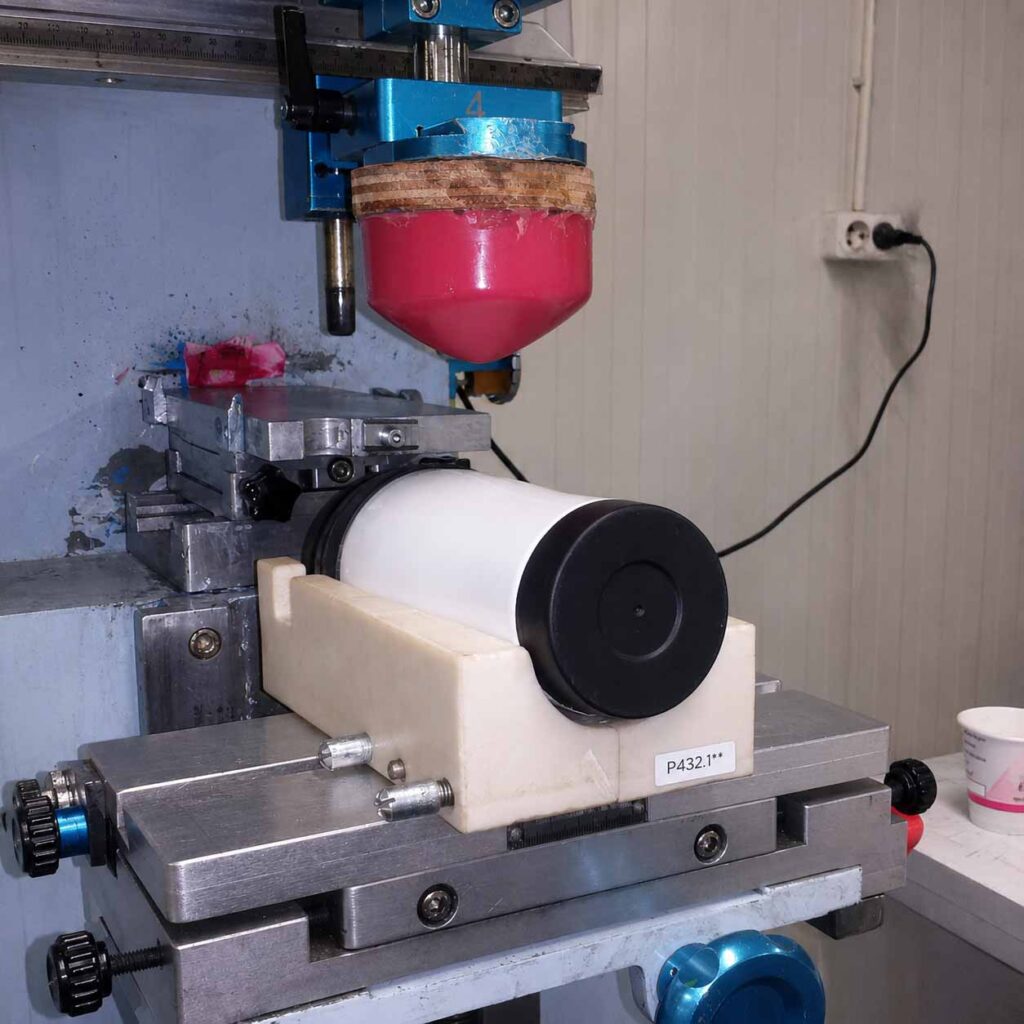 Fabricarea tampoanelor tampografice din silicono FTV HT 33 Red